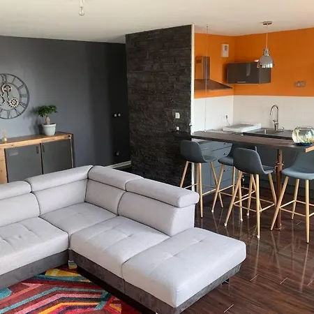 Апартаменты Dernier Etage, Balcon, Parking Gratuit ! Бордо