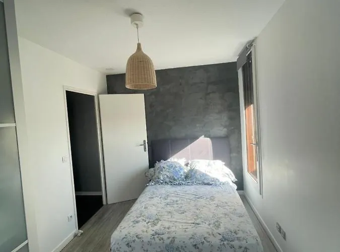 Dernier étage, Balcon, Parking Gratuit ! Apartamento